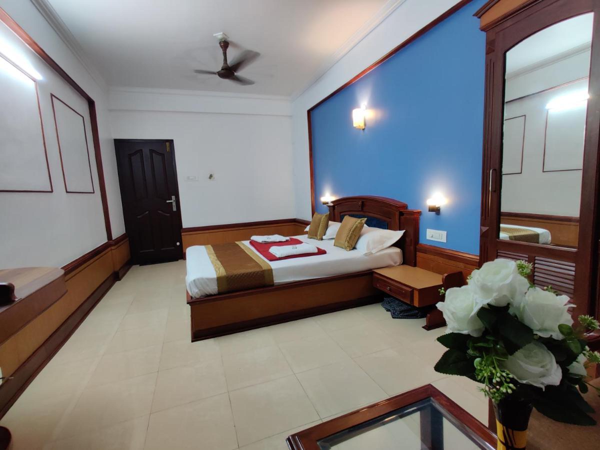 Amruth Inn Guruvayur Exterior photo